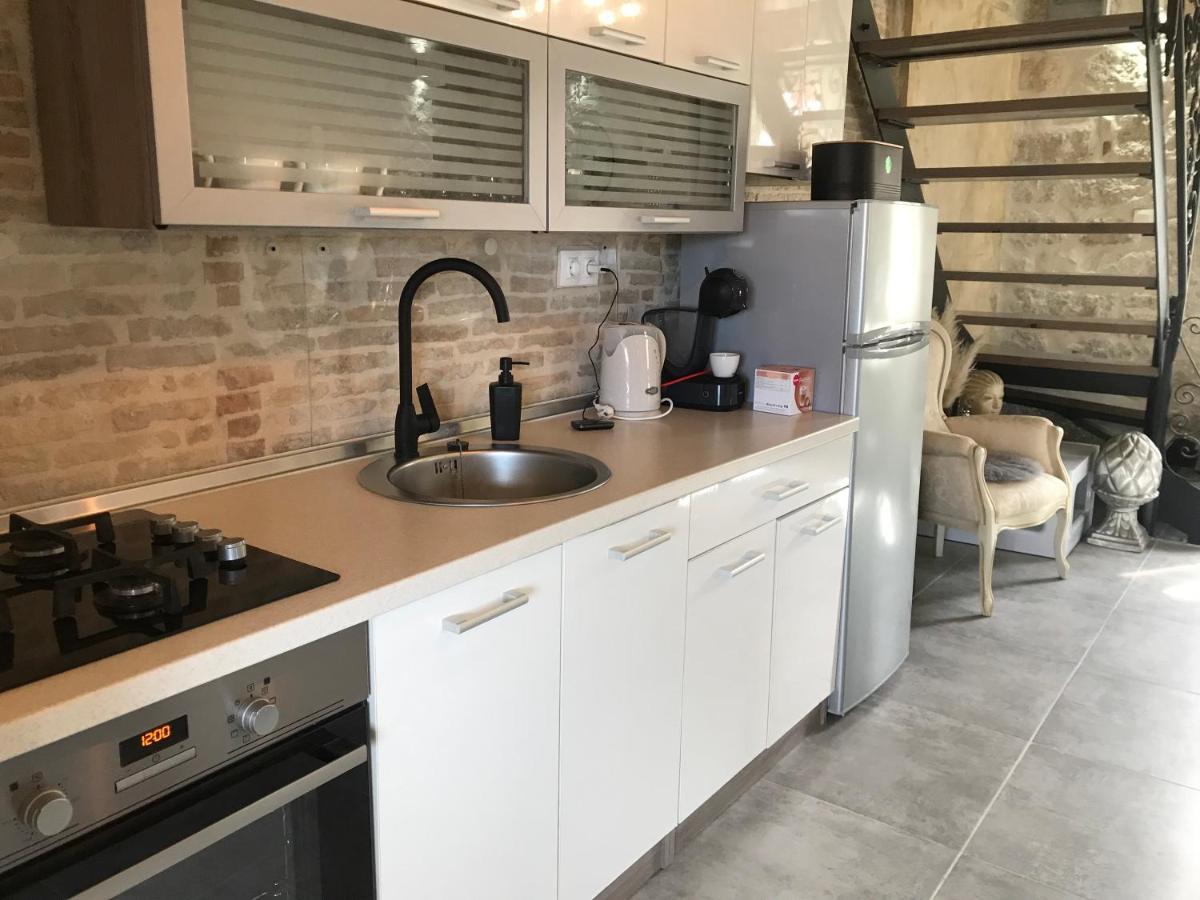 Apartamento Stone House Chiara Seaview Funtana Exterior foto