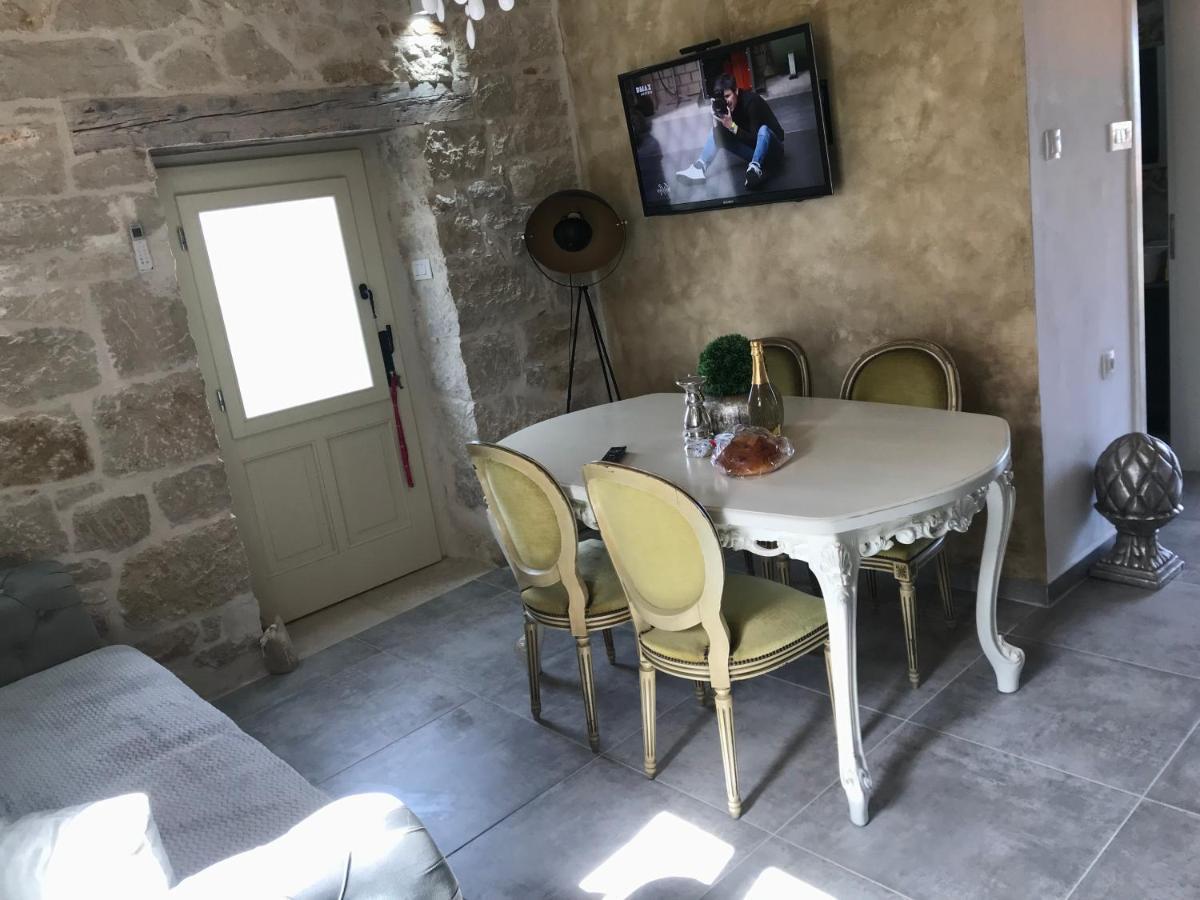 Apartamento Stone House Chiara Seaview Funtana Exterior foto