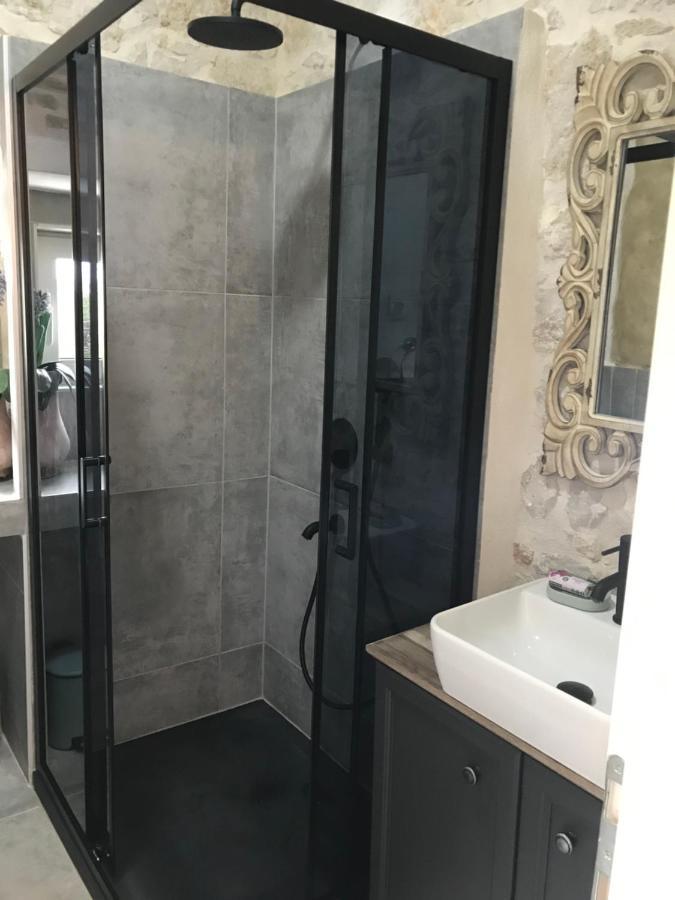Apartamento Stone House Chiara Seaview Funtana Exterior foto