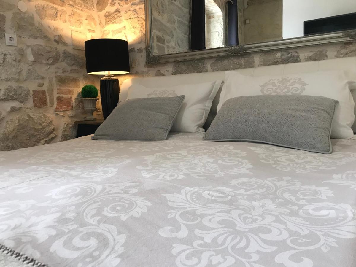 Apartamento Stone House Chiara Seaview Funtana Exterior foto